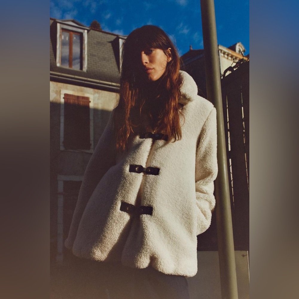 COAT - Ecru | ZARA